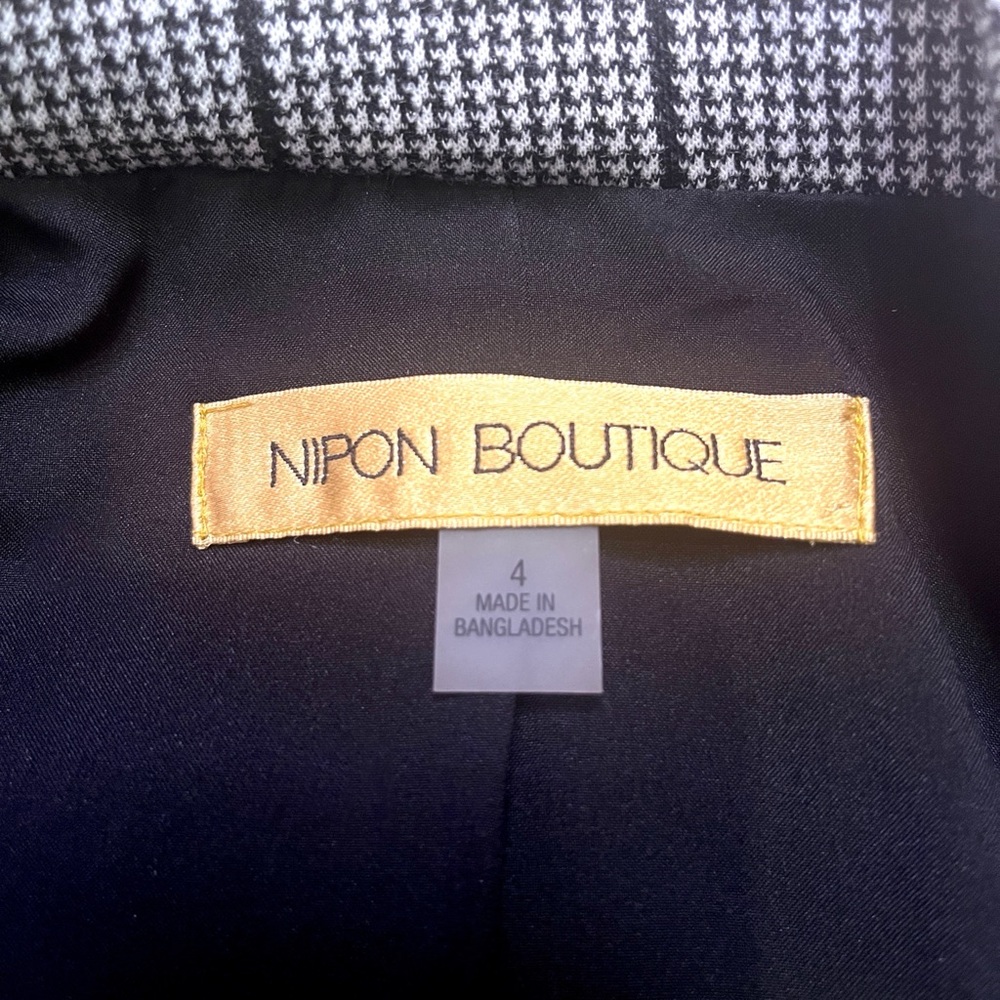 ✨🖤✨ Nipon Boutique ✨🖤✨ - Picture 2 of 9
